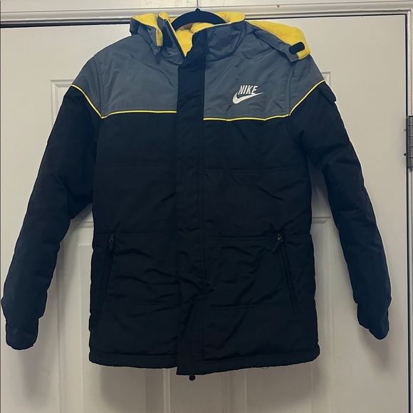 Nike Other - Nike Jacket Black Gray Yellow